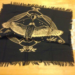 Free, Wild Altar Cloth - gold and black, New, Beautiful, Ornate